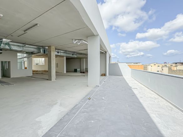 Penthouse Level Warehouses For Rent