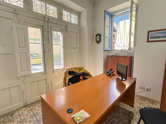 Ground Level Office in Attard