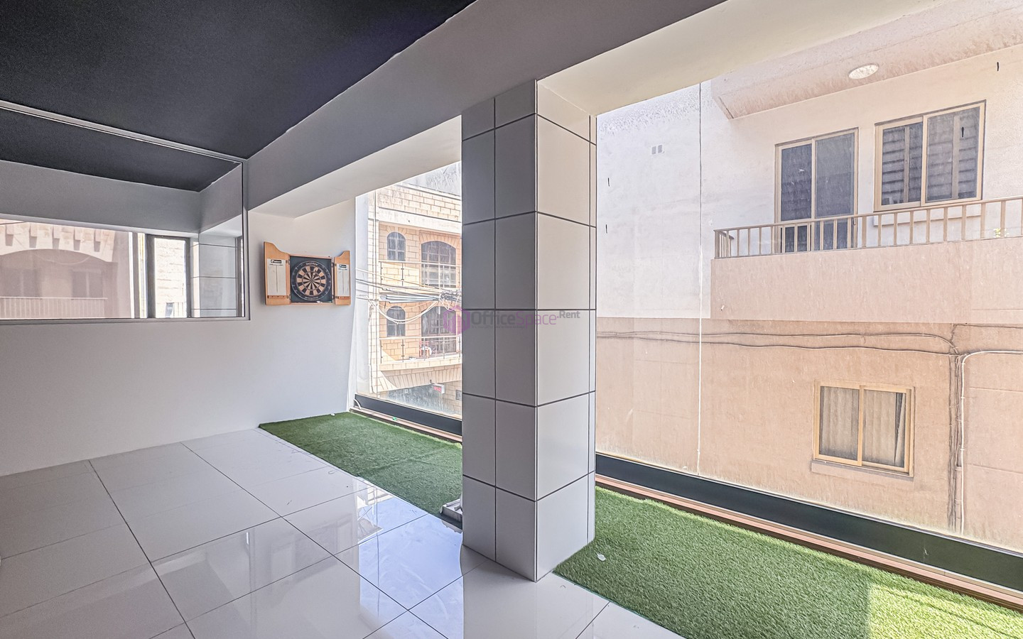 Modern Office in Mellieha