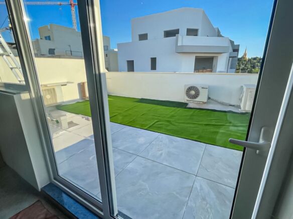Penthouse Office For Rent Paola