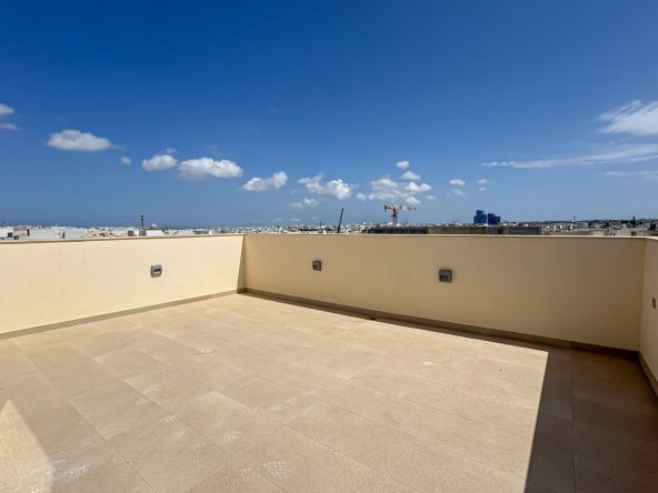 Duplex Modern Iklin Office