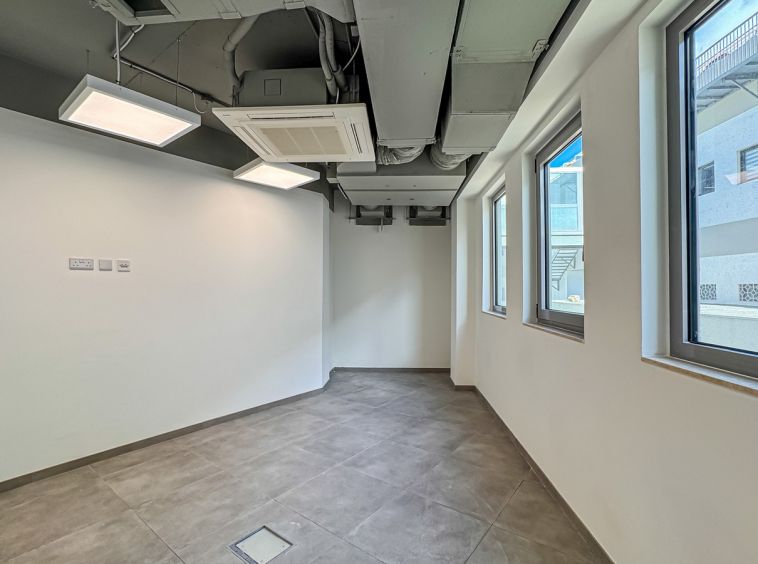 Mriehel Office Space with Views