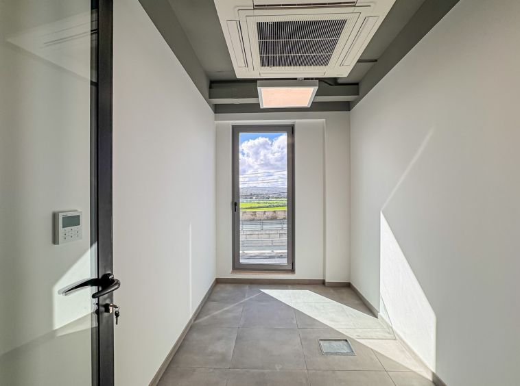 Office Space with Views in Mriehel