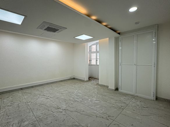 Street Level Office in Valletta