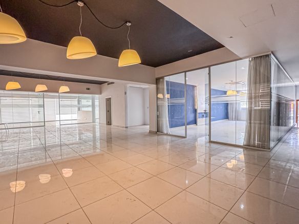 Spacious Corner Office for Rent in Qormi