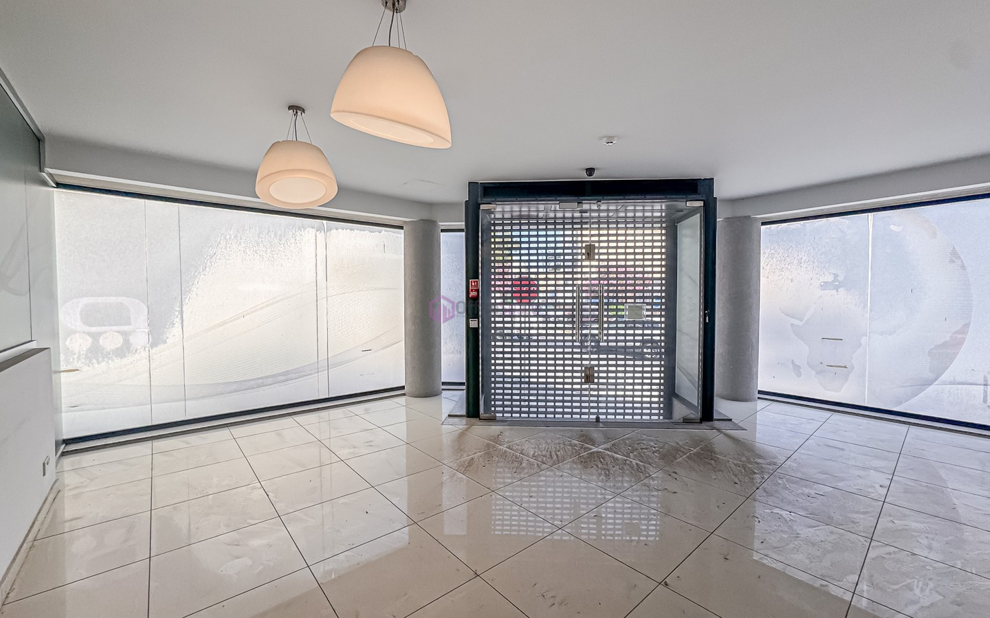 Spacious Corner Office for Rent in Qormi
