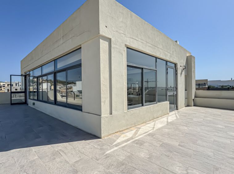 Duplex Offices in Iklin To Let
