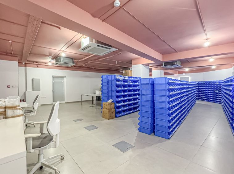 Modern Offices in Iklin To Let