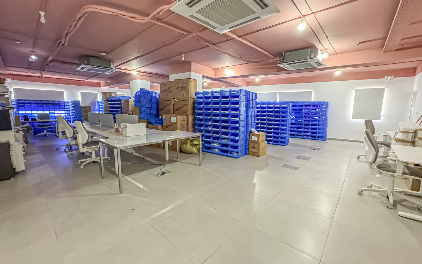 Modern Offices in Iklin To Let