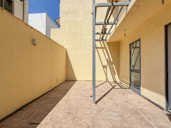 Elevated Office in Attard To Let