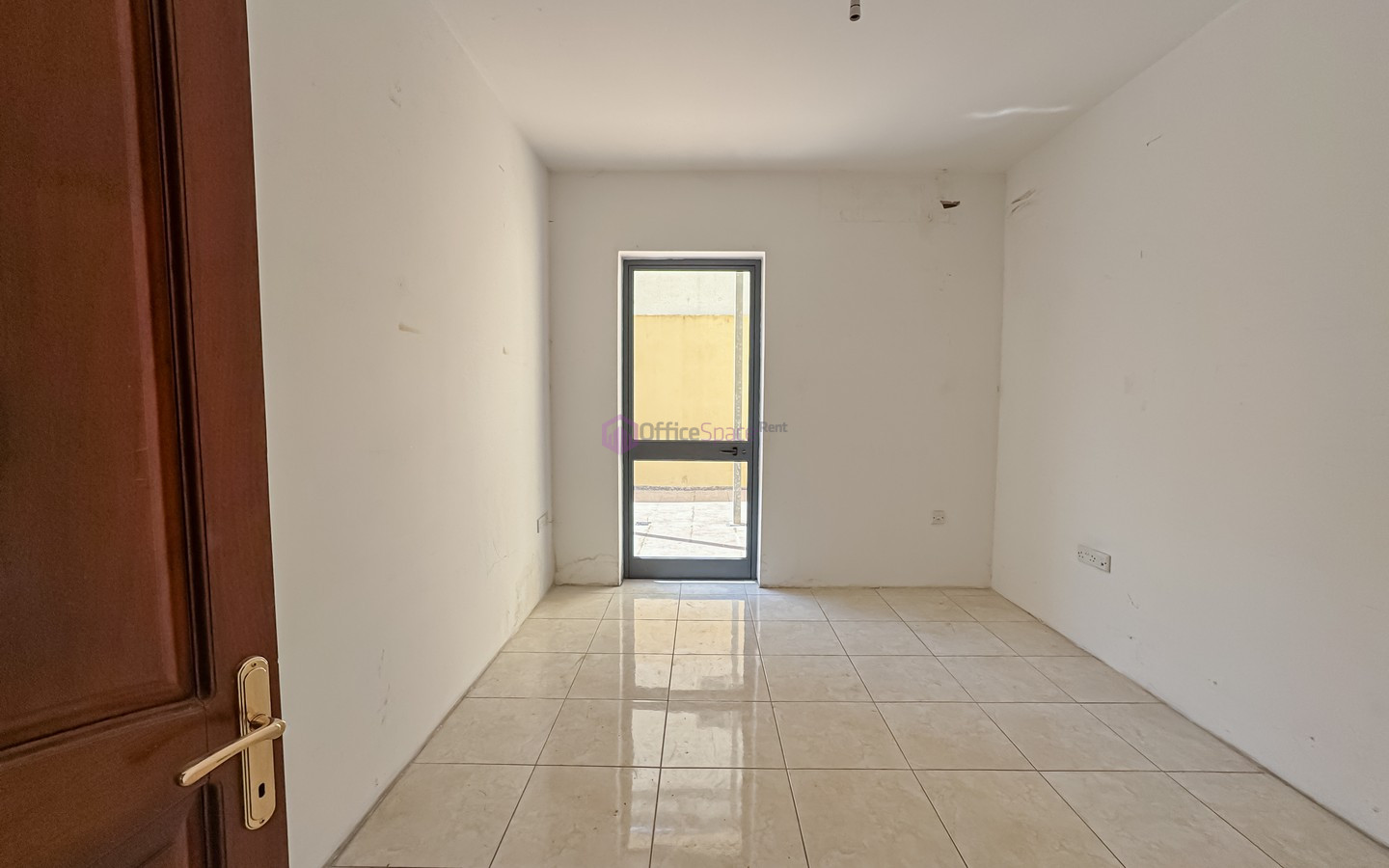 Elevated Office in Attard To Let
