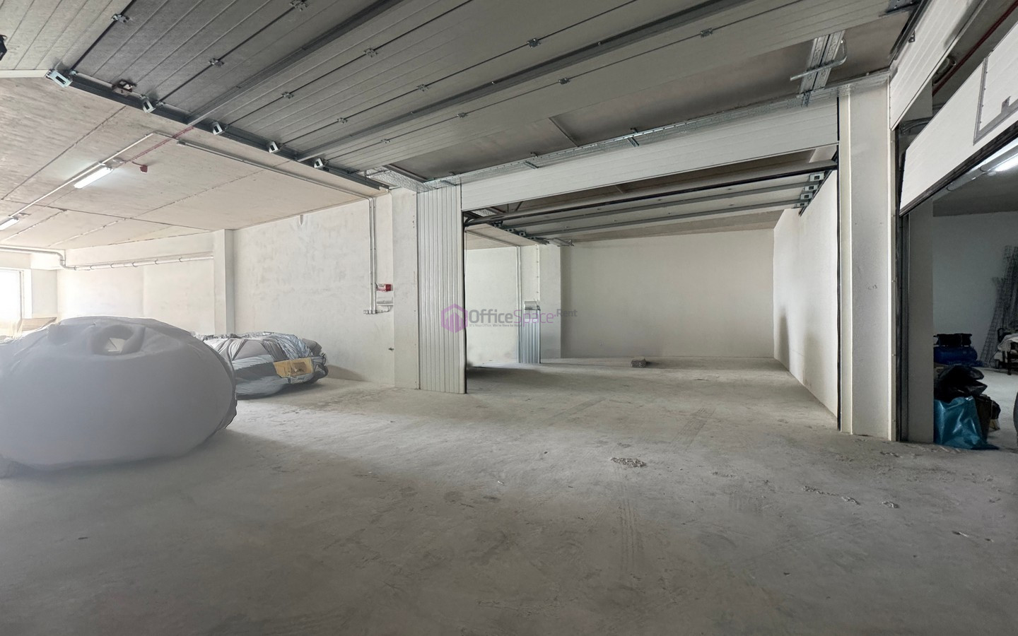 Second Floor Warehouse To Let