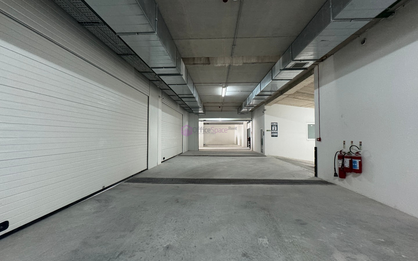 Second Floor Warehouse To Let