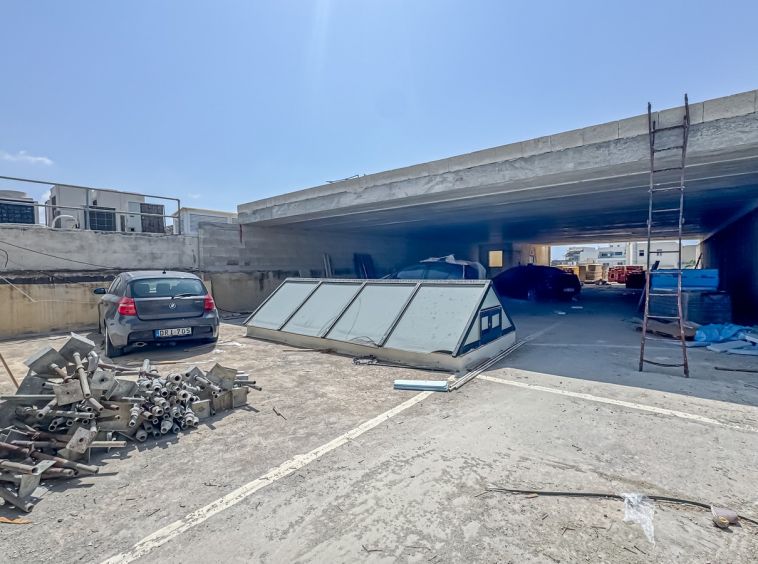 Large Penthouse Office in Haz Zebbug