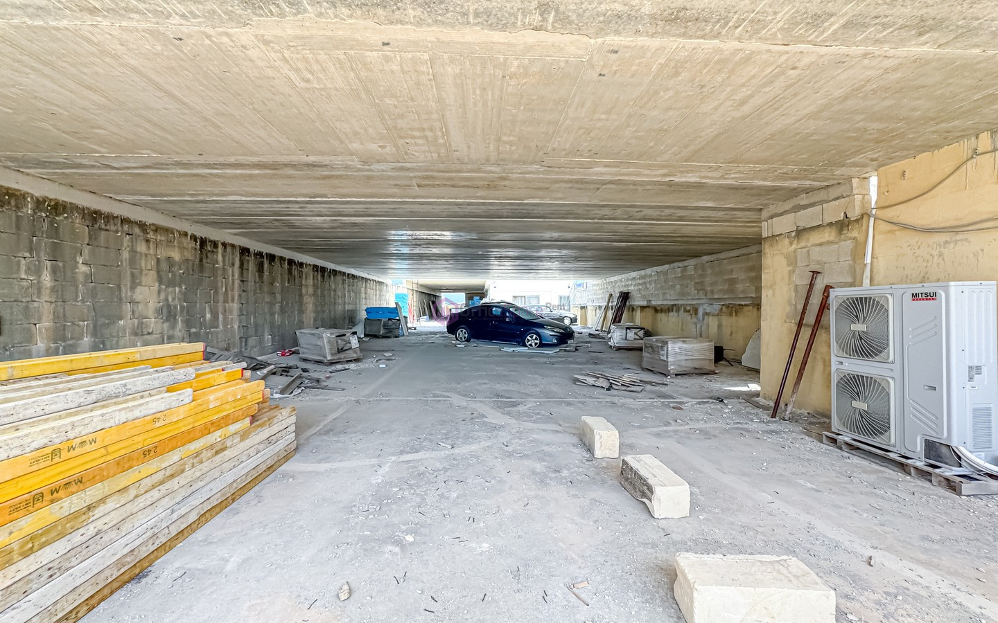 Large Penthouse Office in Haz Zebbug