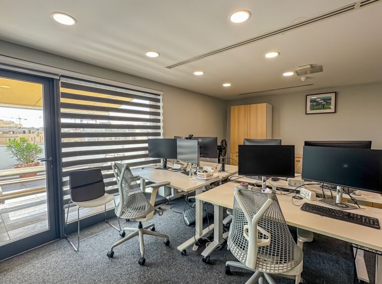 Fantastic Penthouse Office in Balluta