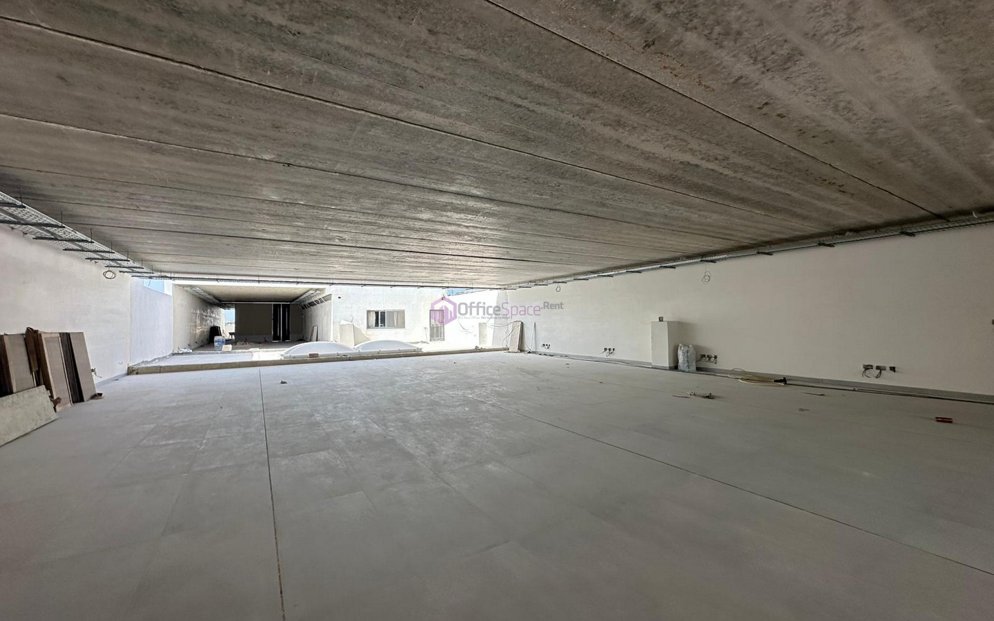 Large Penthouse Office in Haz Zebbug