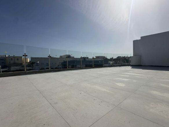 Large Penthouse Office in Haz Zebbug