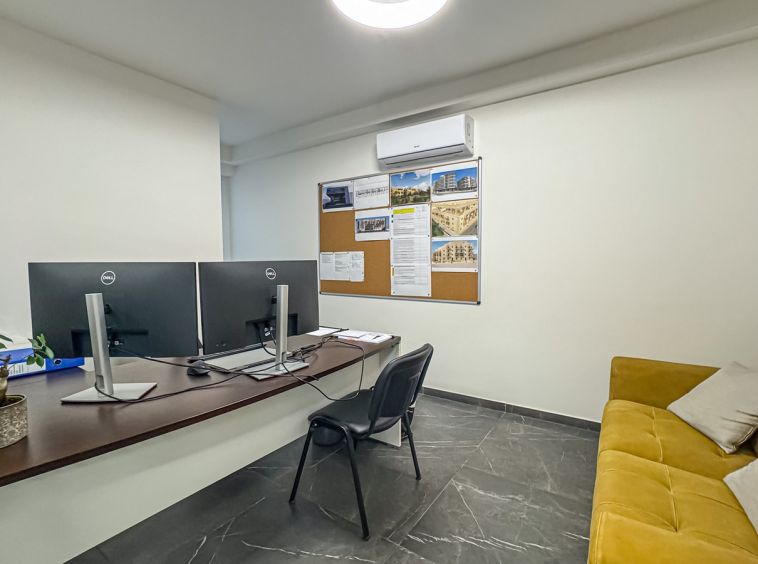 Naxxar Modern Office To Let