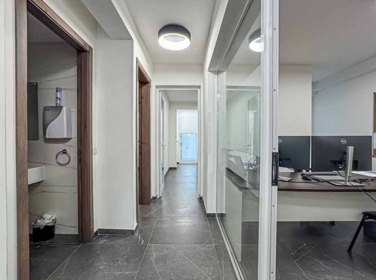 Naxxar Modern Office To Let