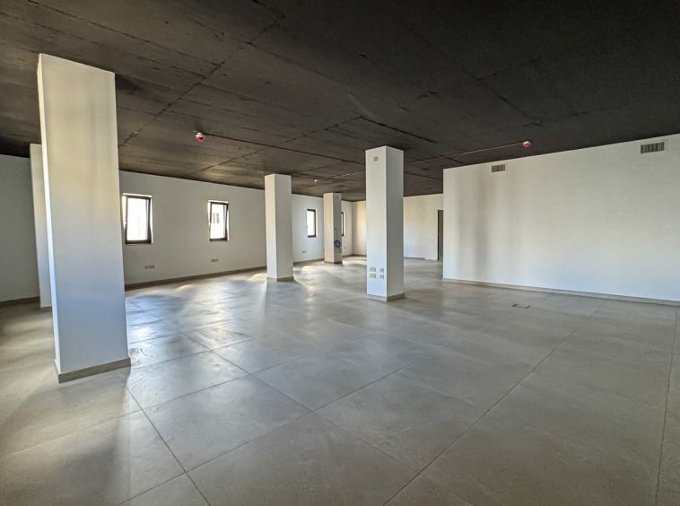 Modern Office in San Gwann