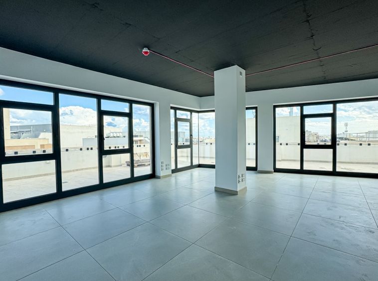 Duplex Offices in San Gwann
