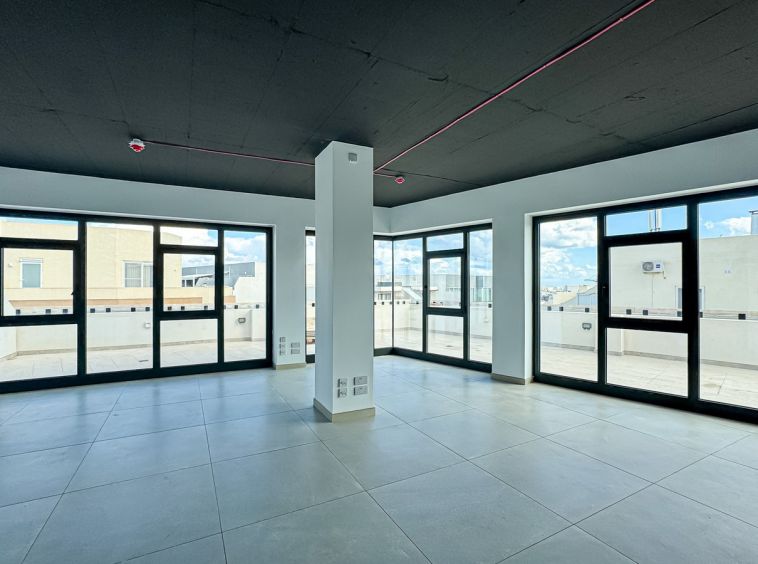 Duplex Offices in San Gwann