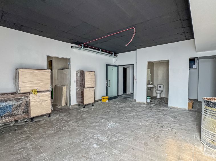 58sqm Office in San Gwann
