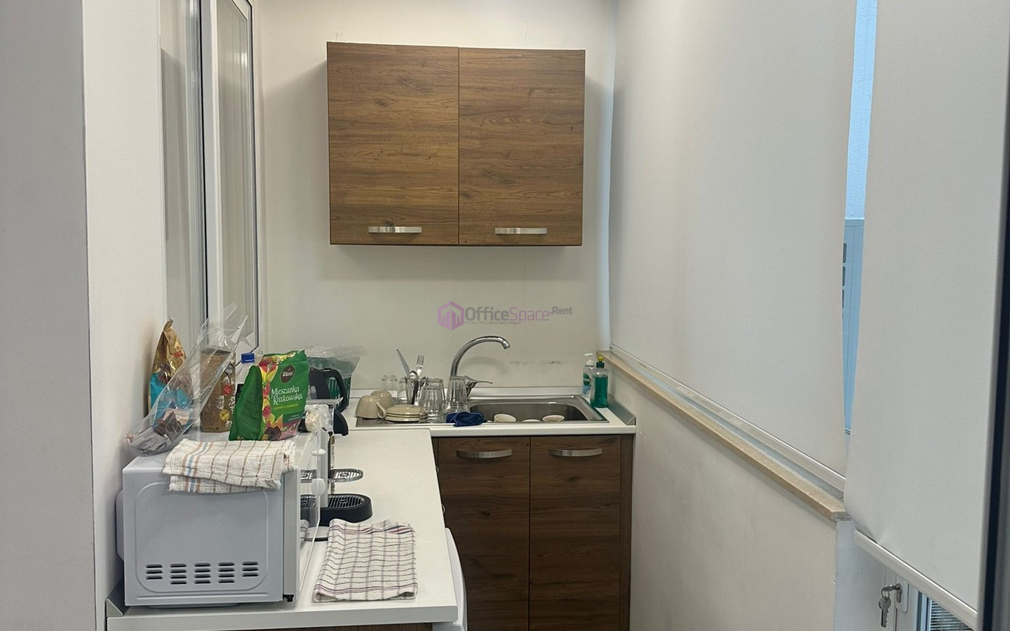 Naxxar Modern Office To Let
