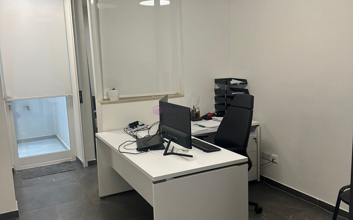 Naxxar Modern Office To Let