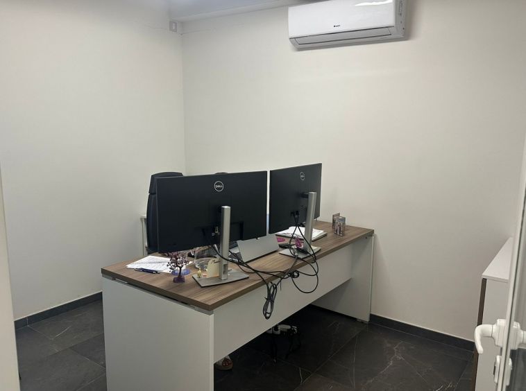 Naxxar Modern Office To Let
