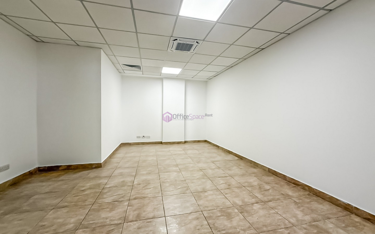 Corner Office in Hal Balzan