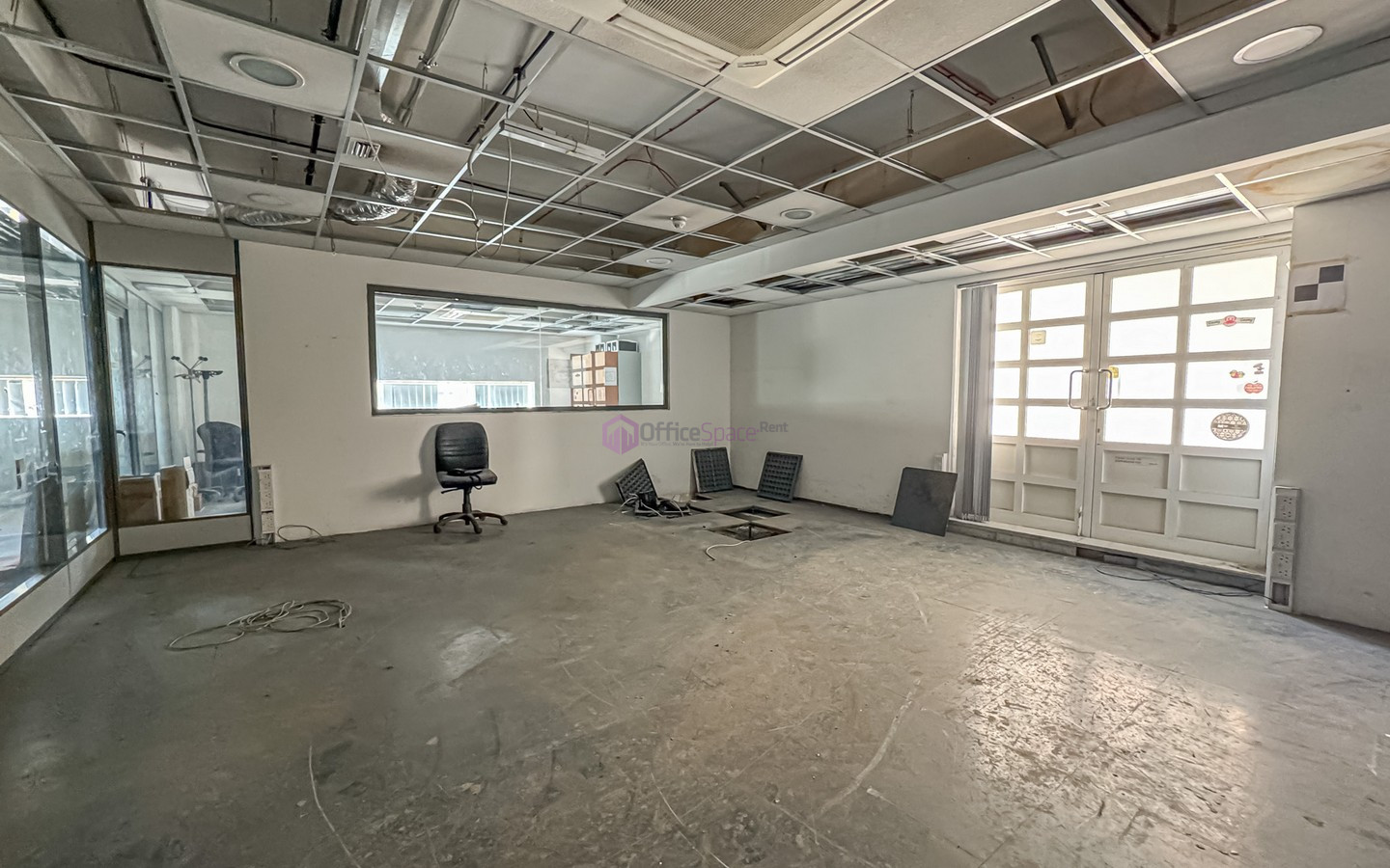 Large Commercial Site For Rent
