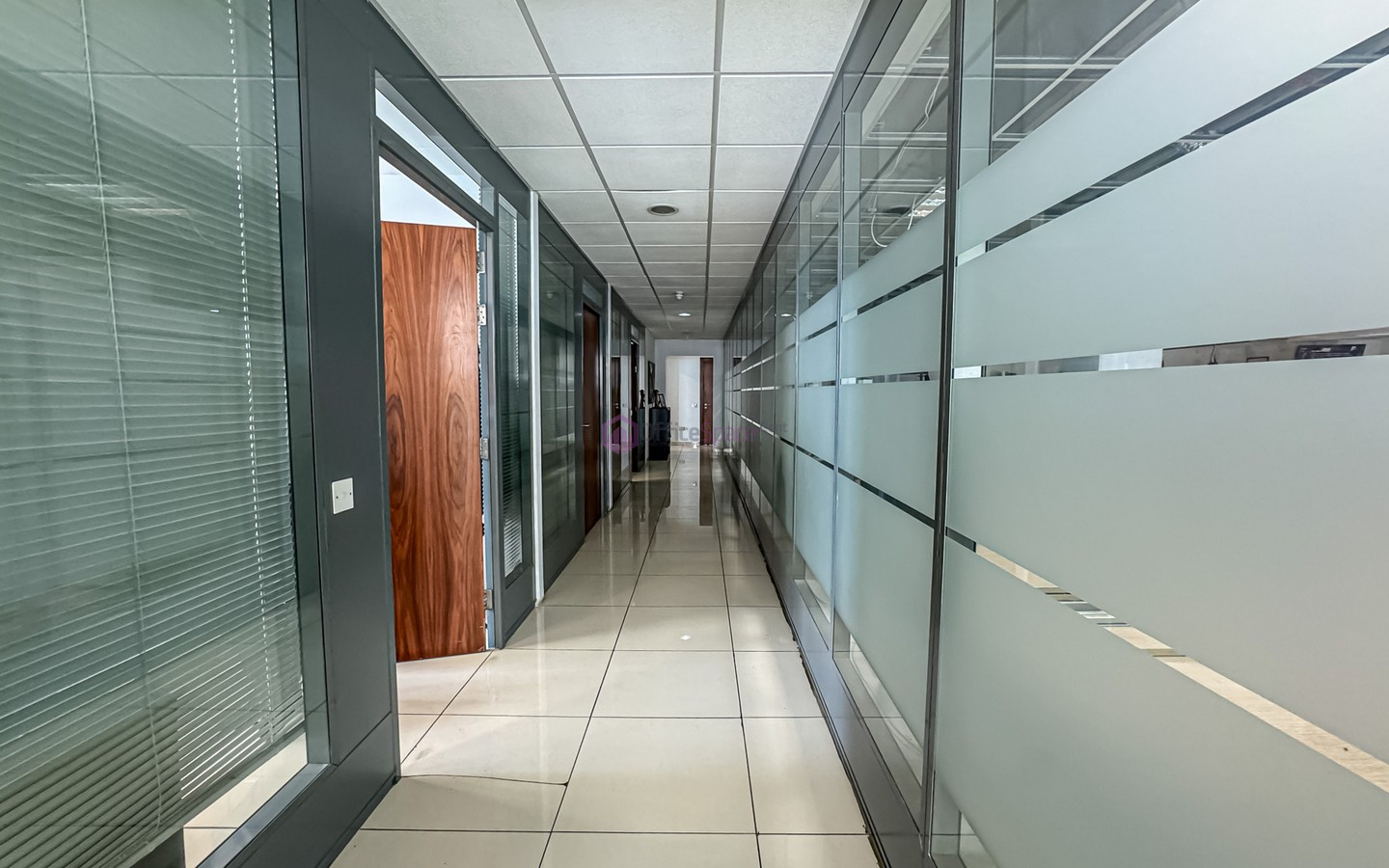 Large Commercial Site For Rent