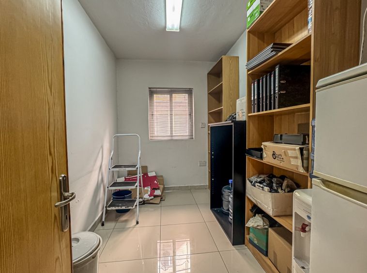 75sqm Ta Xbiex Office