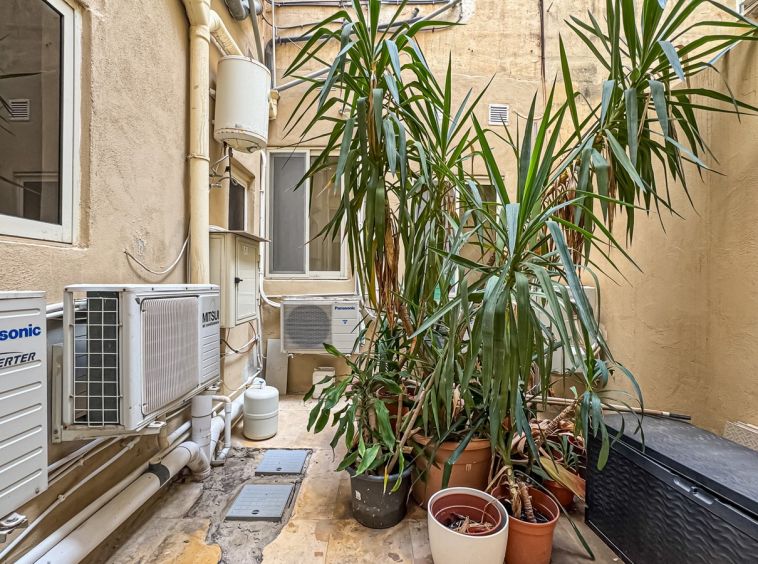 Hal Balzan Private Office