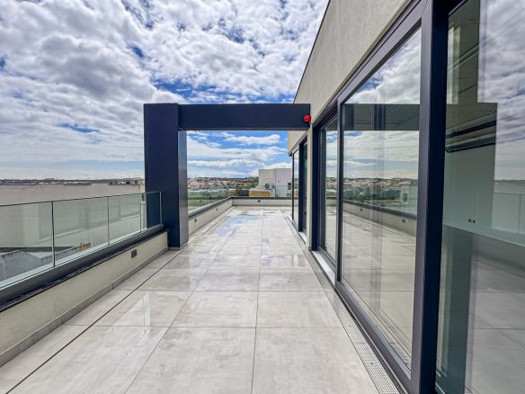 How to Negotiate an Office Lease in Malta