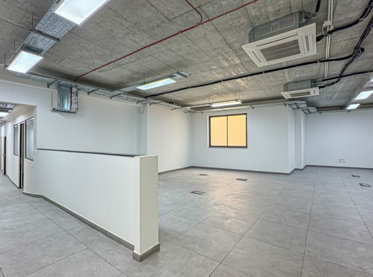 Modern Office Space To Let in St Julians