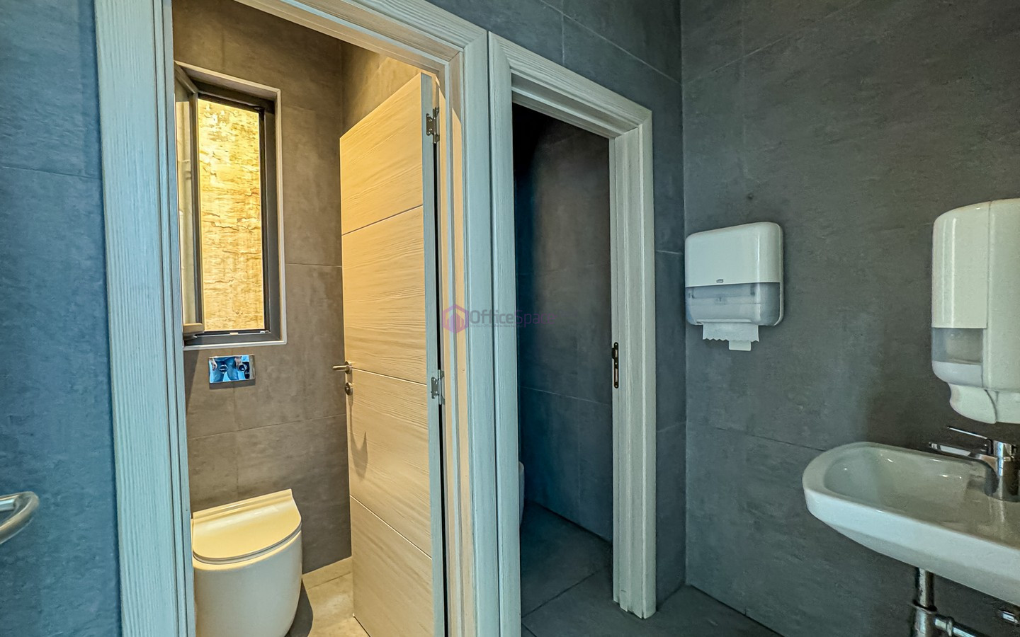 Modern Office Space To Let in St Julians