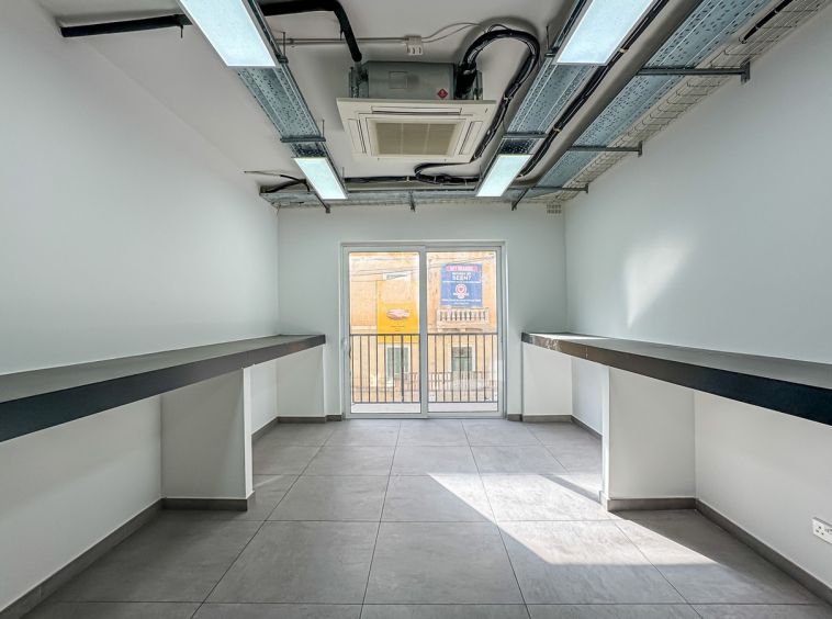 Modern Office Space To Let in St Julians