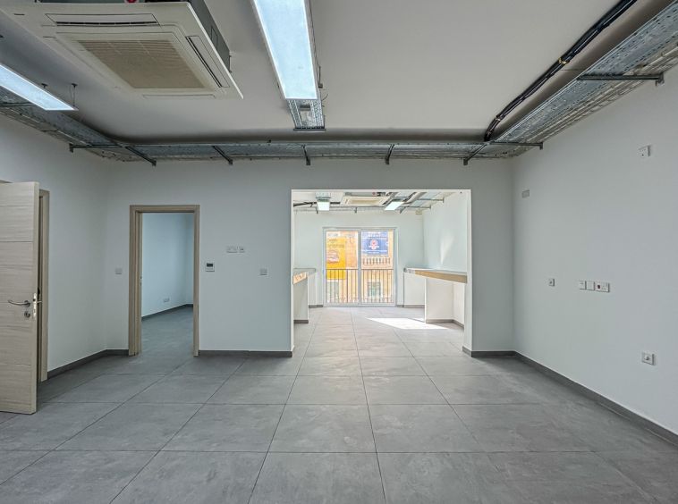 Modern Office Space To Let in St Julians