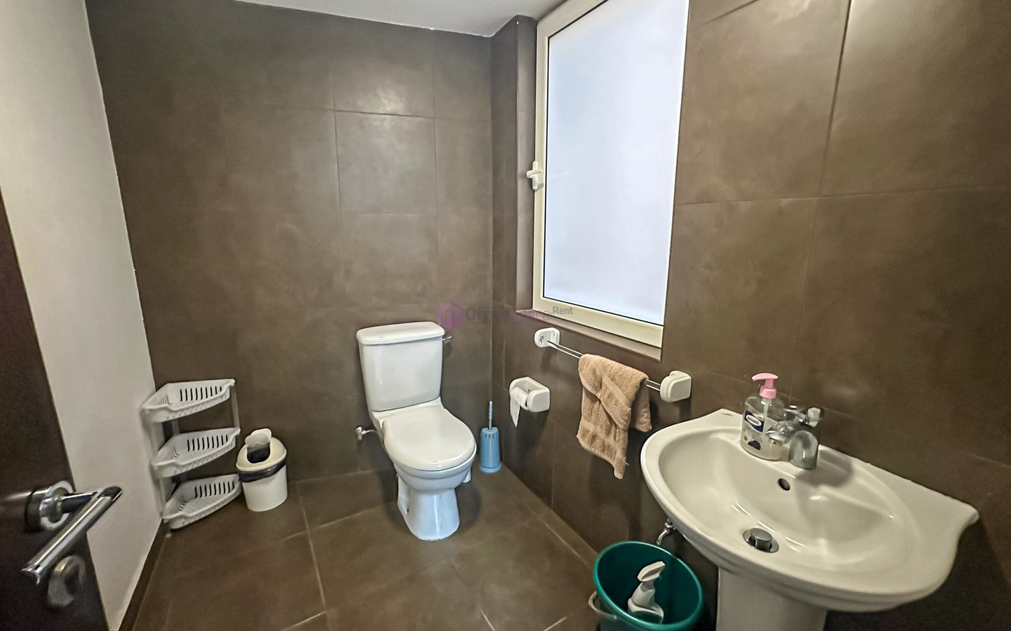 Naxxar Commercial Space To Let