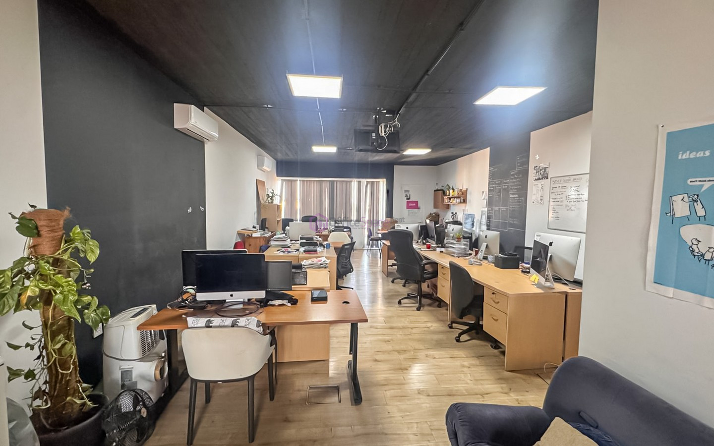 Penthouse Office in San Gwann