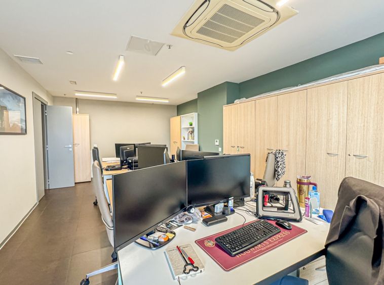 Prestigious Office Space in Business Centre