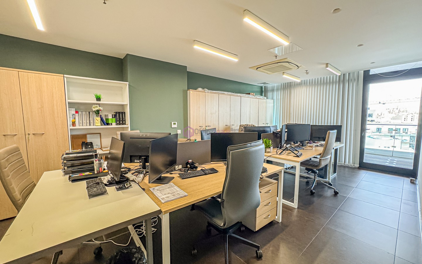 Prestigious Office Space in Business Centre