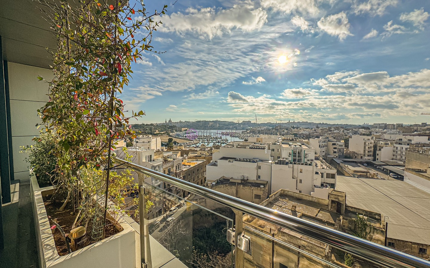 Prestigious Office Space in Business Centre