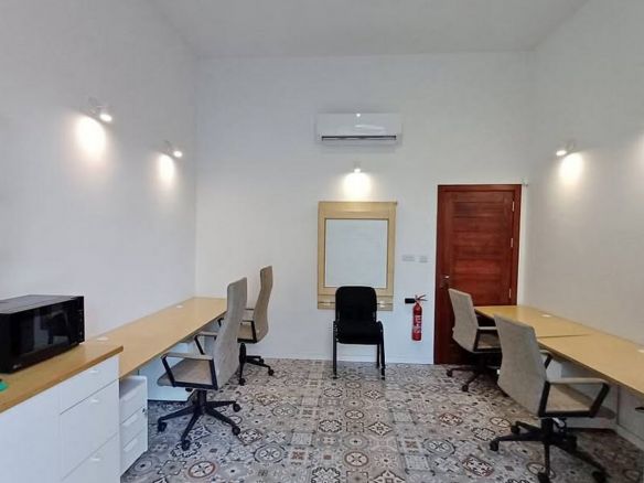 Modern Tarxien Office Space