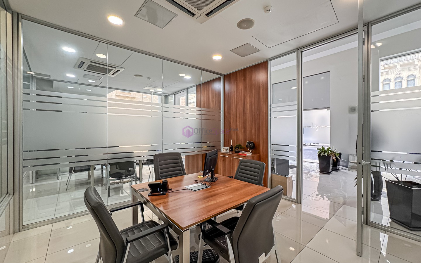 Office in Malta for 30 Work Spaces