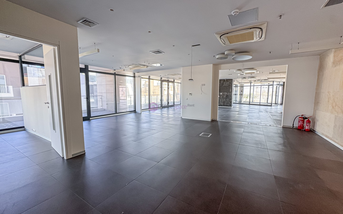 Professional Office for 45 Work Spaces Professional Office for 45 Work Spaces