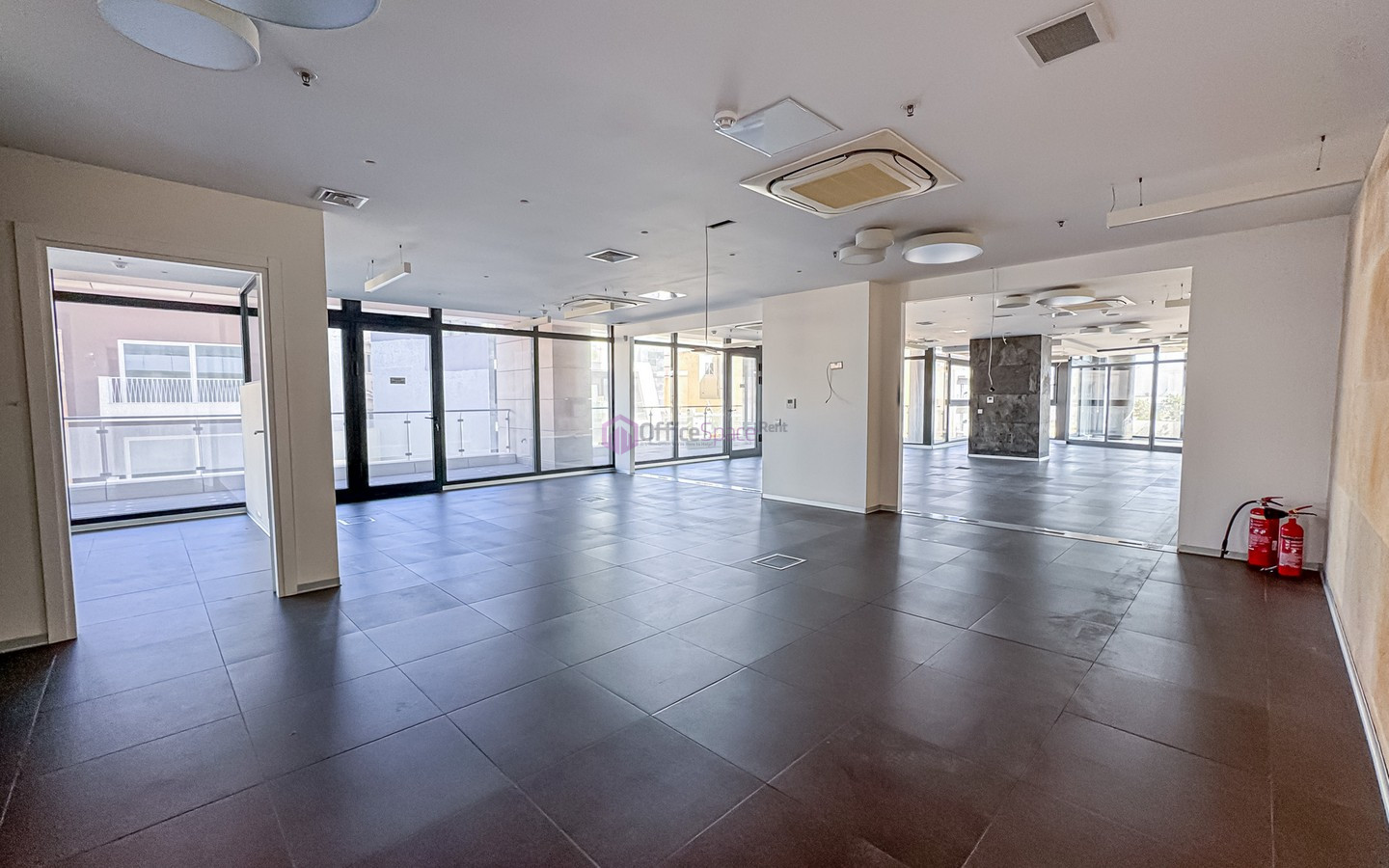 Professional Office for 45 Work Spaces Professional Office for 45 Work Spaces